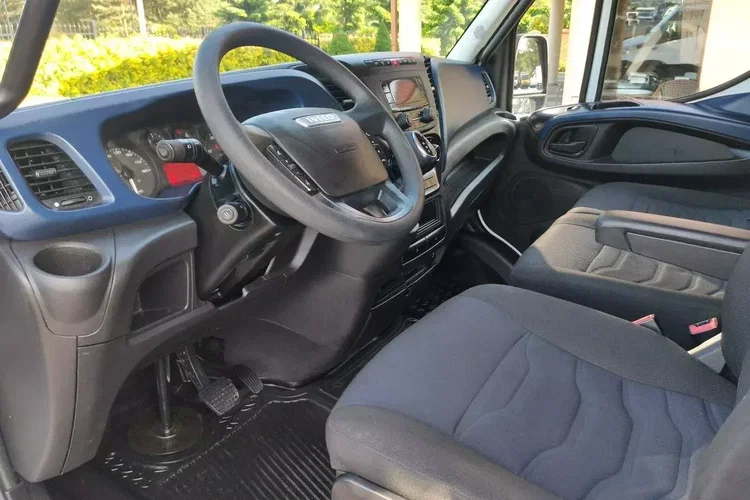 Iveco Daily 35C14 zdjęcie 29