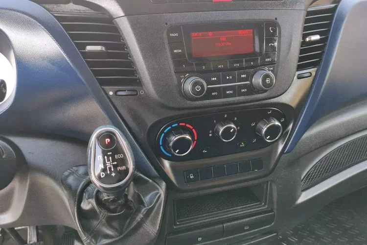 Iveco Daily 35C14 zdjęcie 32