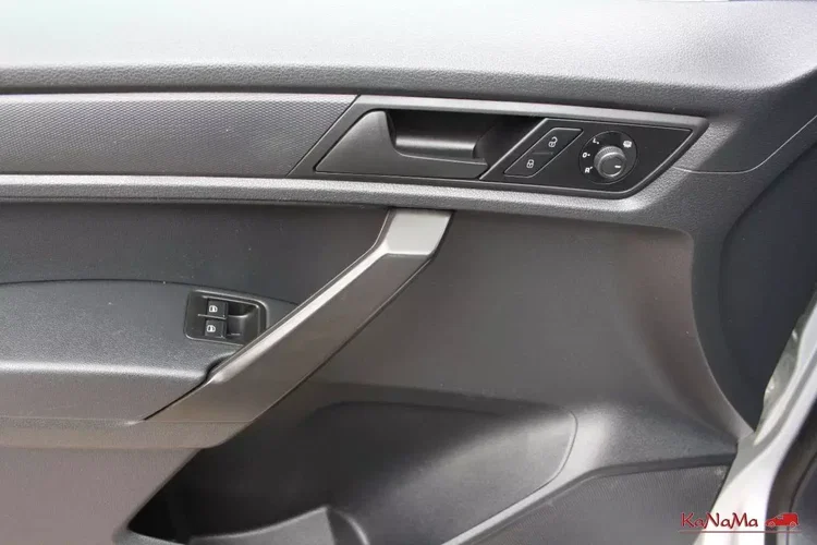 Volkswagen Caddy zdjęcie 25