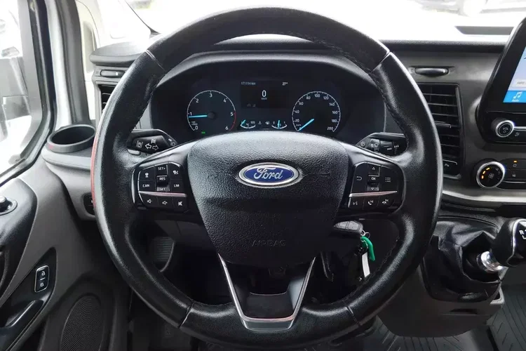 Ford Custom zdjęcie 10