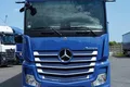 samochód ciężarowy Mercedes zdjęcie 15