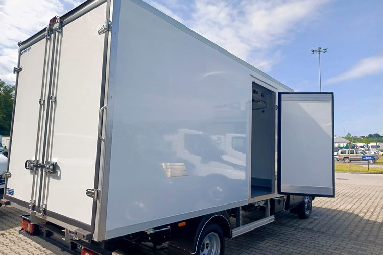 IVECO Daily 50C16H3.0Z zdjęcie 13