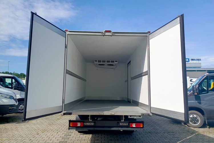 IVECO Daily 50C16H3.0Z zdjęcie 14