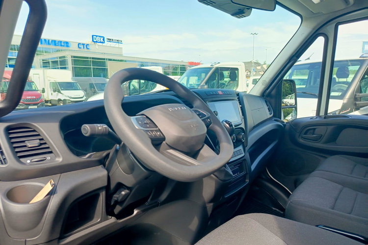 IVECO Daily 50C16H3.0Z zdjęcie 26
