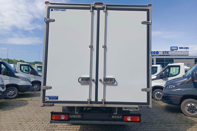 IVECO Daily 50C16H3.0Z zdjęcie 7