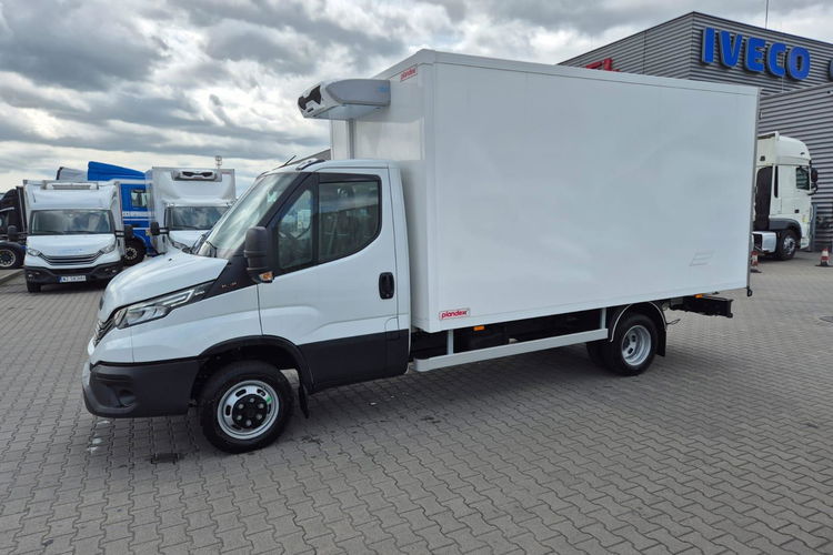 IVECO Daily 35C16H3.0 zdjęcie 11