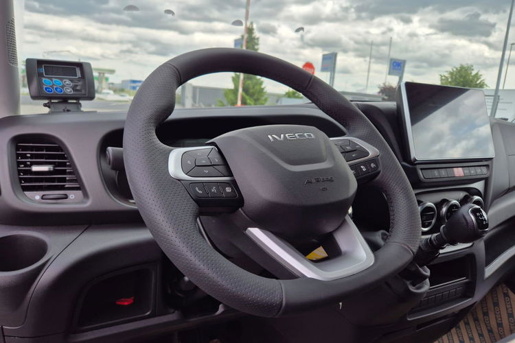 IVECO Daily 35C16H3.0 zdjęcie 14