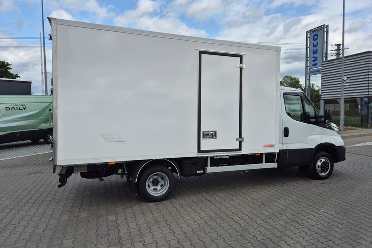 IVECO Daily 35C16H3.0 zdjęcie 6