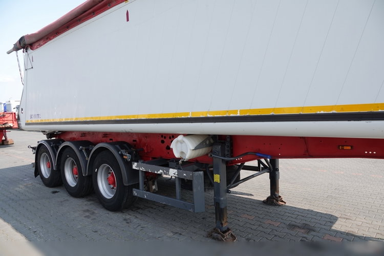 Schmitz -CARGOBULL / WYWROTKA 40 M3 / MULDA ALUMINIOWA / OŚ PODNOSZONA / SAF /SPROWADZONA zdjęcie 9