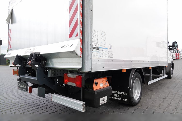 Iveco DAILY 3.0 D / KONTENER / 2021 ROK / BLIŹNIAK / WINDA 750 KG / SPROWADZONY / PO KONTRAKCIE SERWISOWYM / zdjęcie 17