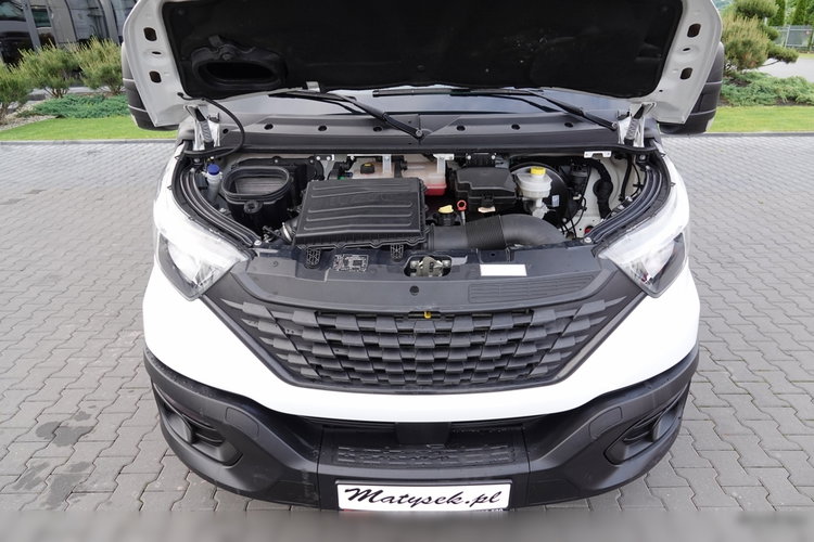 Iveco DAILY 3.0 D / KONTENER / 2021 ROK / BLIŹNIAK / WINDA 750 KG / SPROWADZONY / PO KONTRAKCIE SERWISOWYM / zdjęcie 44