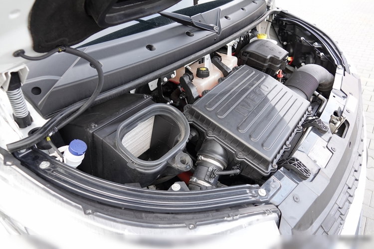 Iveco DAILY 3.0 D / KONTENER / 2021 ROK / BLIŹNIAK / WINDA 750 KG / SPROWADZONY / PO KONTRAKCIE SERWISOWYM / zdjęcie 46