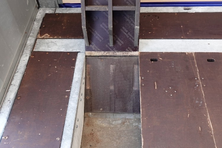 Schmitz -CARGOBULL / FIRANKA / MULDA DO STALI 9 M / DACH PODNOSZONY  / COILMULDA / 2021 ROK / STANDARD / OŚ PODNOSZONA zdjęcie 20