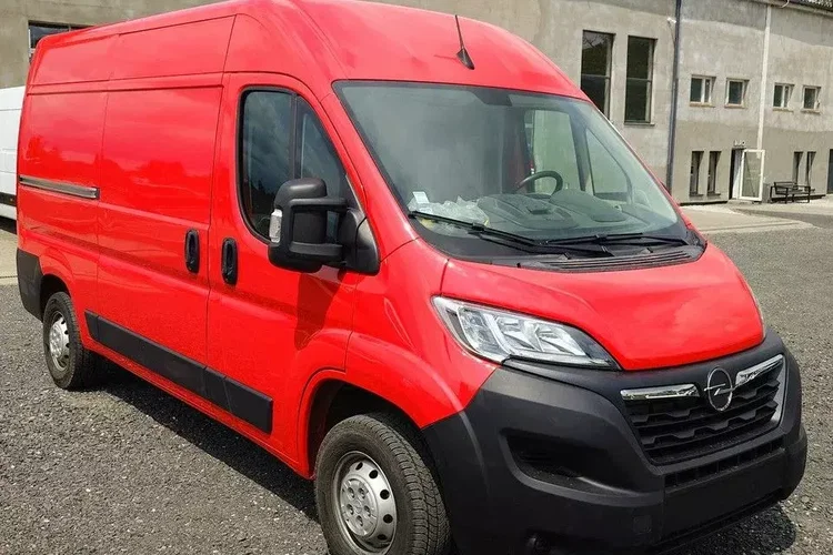 Opel Movano zdjęcie 1