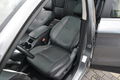 samochód osobowy Nissan zdjęcie 21