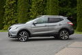 samochód osobowy Nissan zdjęcie 4