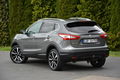 samochód osobowy Nissan zdjęcie 6