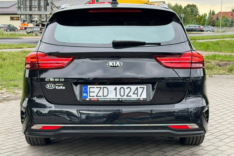 Kia Cee'd Nie Hybryda Gwarancja BDB stan Diesel zdjęcie 13