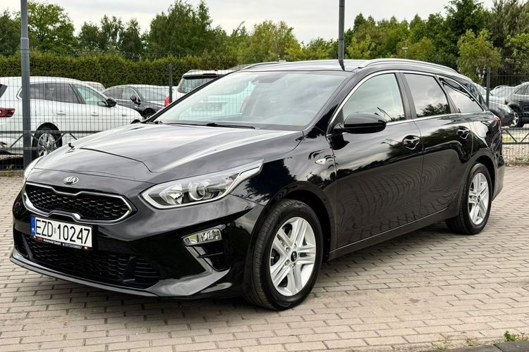 Kia Cee'd Nie Hybryda Gwarancja BDB stan Diesel zdjęcie 16