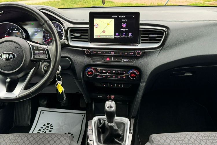 Kia Cee'd Nie Hybryda Gwarancja BDB stan Diesel zdjęcie 22