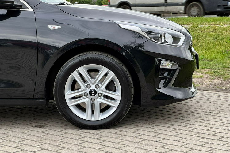 Kia Cee'd Nie Hybryda Gwarancja BDB stan Diesel zdjęcie 9