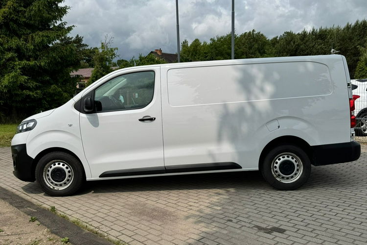 Opel Vivaro Chłodnia BDB stan Ekonomiczny zdjęcie 15
