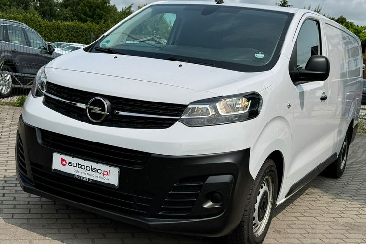 Opel Vivaro Chłodnia BDB stan Ekonomiczny zdjęcie 7