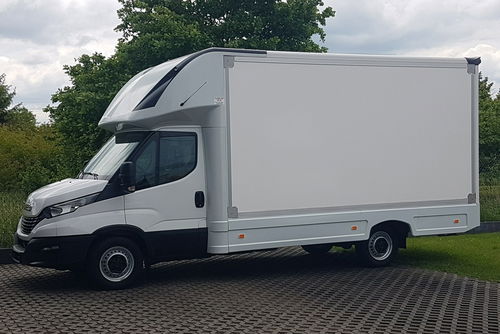 Iveco Daily KONTENER NISKOPODŁOGOWY 4.43x2.23x2.42 SKLEP BAR FOODTRUCK KAMPER AC