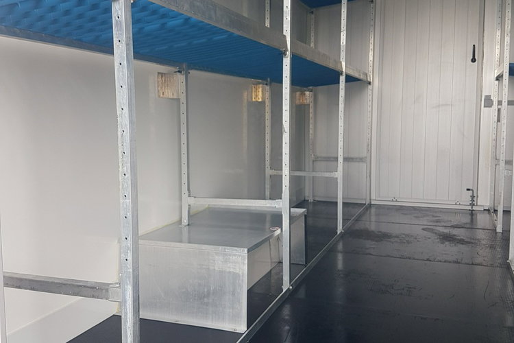 Iveco Daily KONTENER NISKOPODŁOGOWY 4.43x2.23x2.42 SKLEP BAR FOODTRUCK KAMPER AC zdjęcie 26