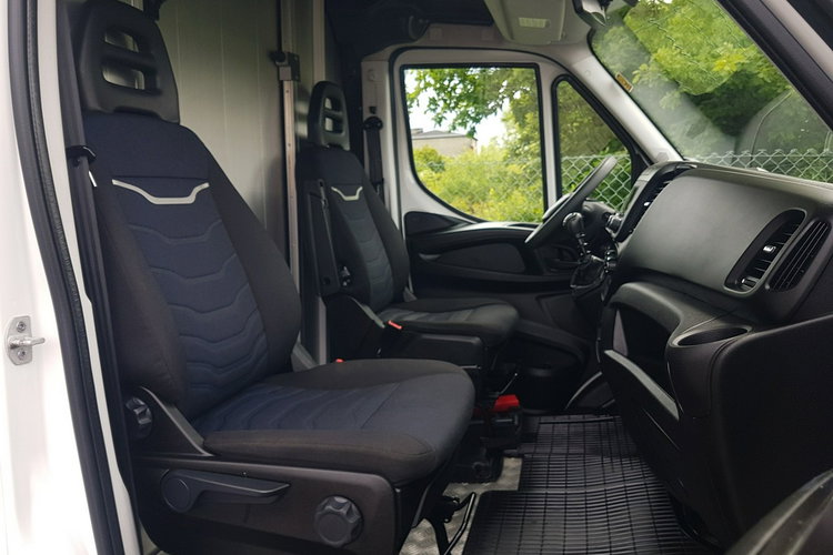 Iveco Daily KONTENER NISKOPODŁOGOWY 4.43x2.23x2.42 SKLEP BAR FOODTRUCK KAMPER AC zdjęcie 8