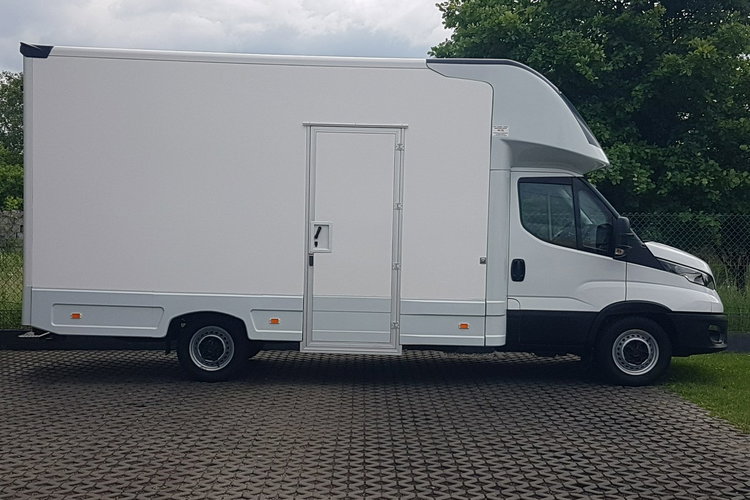 Iveco Daily KONTENER NISKOPODŁOGOWY 4.43x2.23x2.42 SKLEP BAR FOODTRUCK KAMPER AC zdjęcie 12