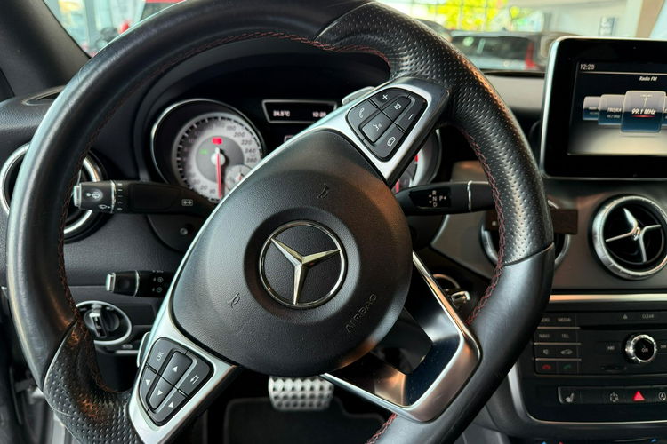 CLA 250 Mercedes-Benz CLA 250 4MATIC / POLSKI SALON / 1 właściciel/ Niskie km zdjęcie 18