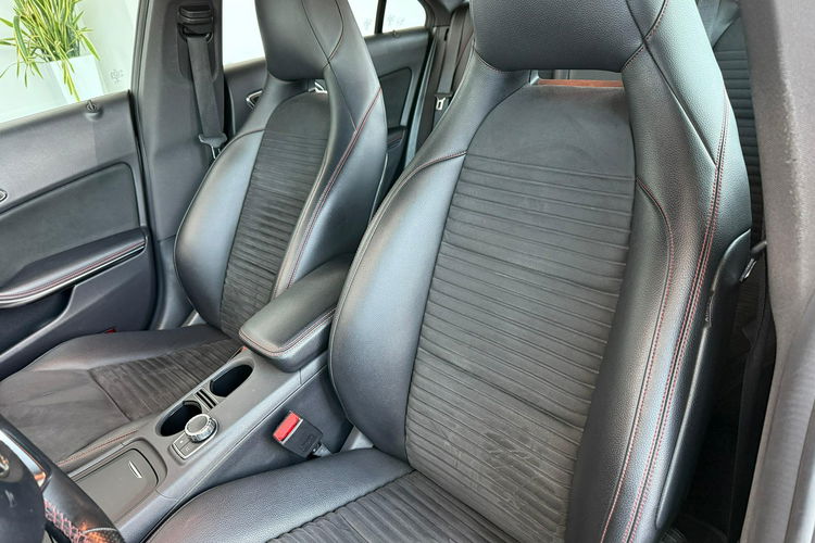 CLA 250 Mercedes-Benz CLA 250 4MATIC / POLSKI SALON / 1 właściciel/ Niskie km zdjęcie 23