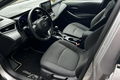 samochód osobowy Toyota zdjęcie 13