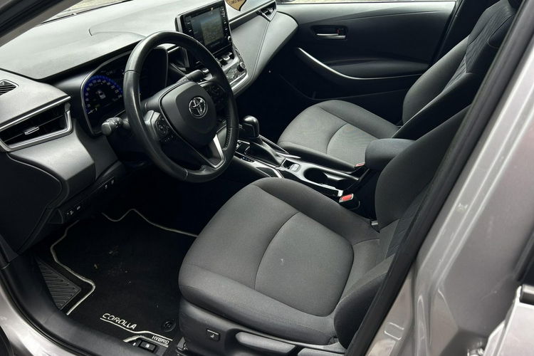 Toyota Corolla 1.8 HYBRID 122KM COMFORT STYLE TECH, salon Polska, gwarancja zdjęcie 13
