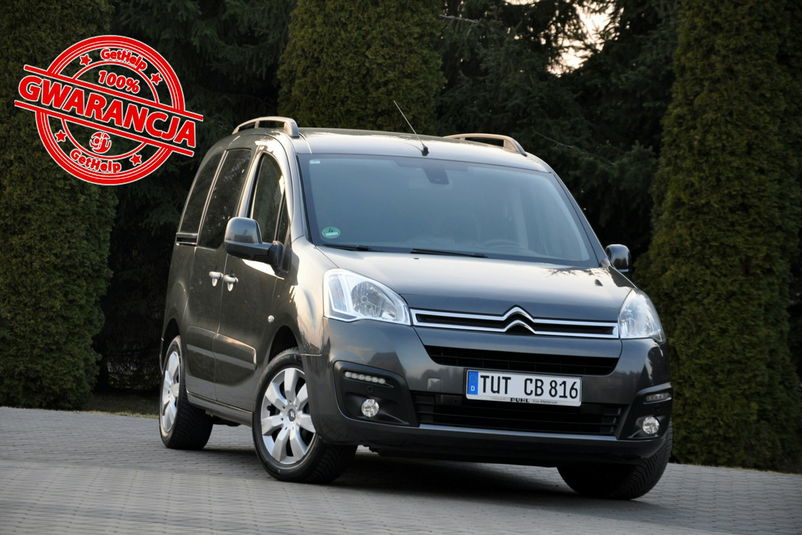 samochód osobowy Citroen zdjęcie 1
