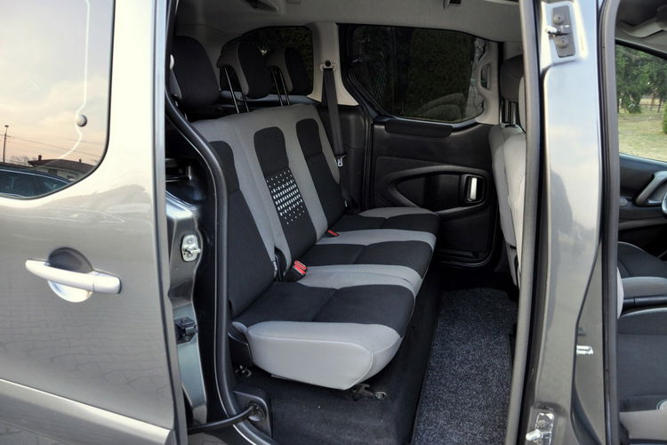 Citroen Berlingo 1.6HDI(99KM) Multispace Led Welur Reling I Właściciel Parktronik ASO zdjęcie 19