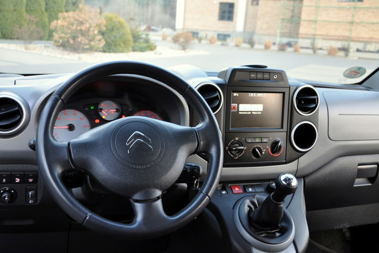 Citroen Berlingo 1.6HDI(99KM) Multispace Led Welur Reling I Właściciel Parktronik ASO zdjęcie 29