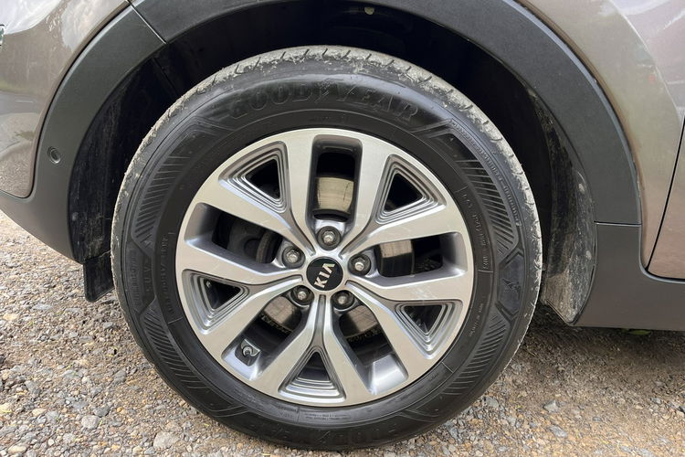 Kia Sportage 2.0 Automat Kamera Grzane Fotele Alu Ks Serw Stan BDB Bezwypadk Opłaco zdjęcie 13