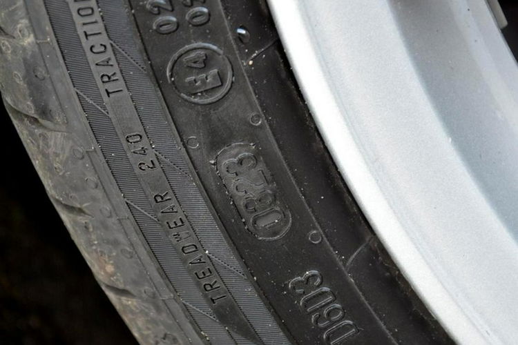 Audi A4 2.0TDI(190KM)Quattro 3xS-line Ledy BI-Xenon Skóry Navi MMI Alu19 zdjęcie 35