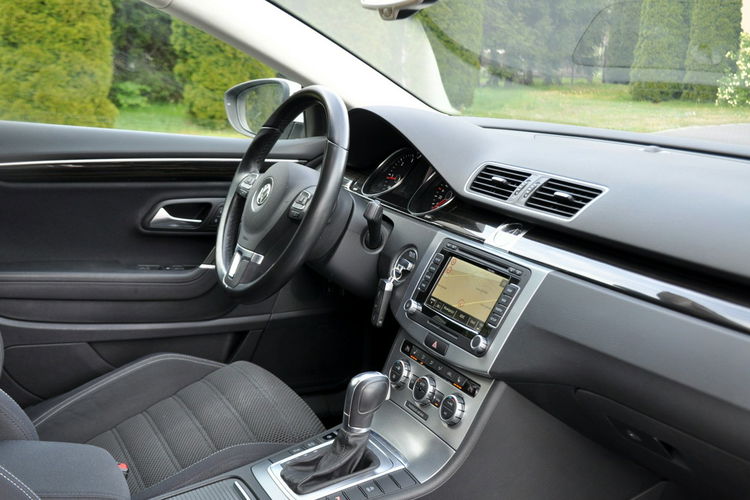 Volkswagen CC 2.0TDI(140KM) Radar Xenon Led Navi Kamera BLS Chrom Welur Masaże Alu17 zdjęcie 18