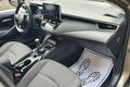 samochód osobowy Toyota zdjęcie 23