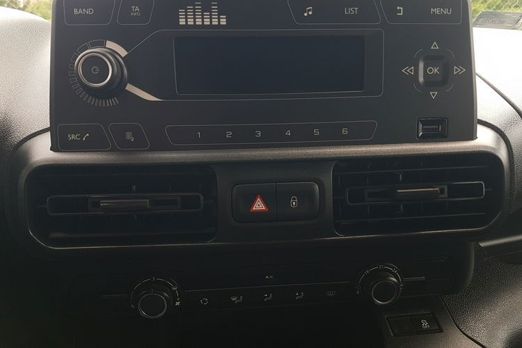 Toyota Proace City Verso 1, 5 D4D KRAJOWY KLIMA TEMPOMAT BERLINGO DOBLO zdjęcie 10