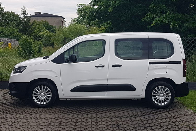 Toyota Proace City Verso 1, 5 D4D KRAJOWY KLIMA TEMPOMAT BERLINGO DOBLO zdjęcie 12