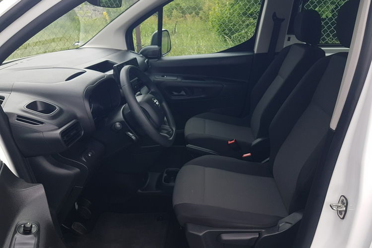 Toyota Proace City Verso 1, 5 D4D KRAJOWY KLIMA TEMPOMAT BERLINGO DOBLO zdjęcie 26