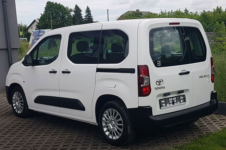 Toyota Proace City Verso 1, 5 D4D KRAJOWY KLIMA TEMPOMAT BERLINGO DOBLO zdjęcie 3