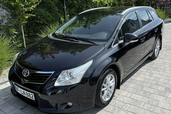 Toyota Avensis niezawodna toyota