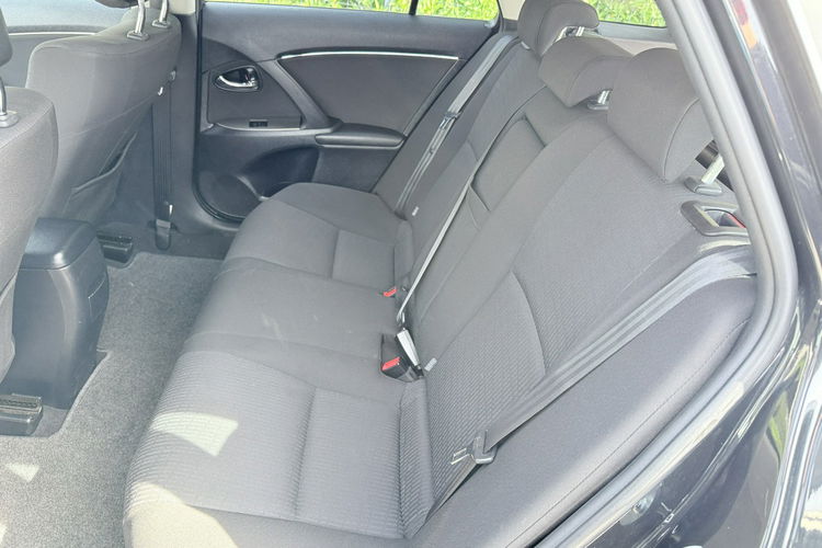 Avensis niezawodna toyota zdjęcie 21