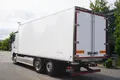 samochód ciężarowy Mercedes zdjęcie 3