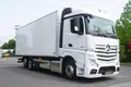 samochód ciężarowy Mercedes zdjęcie 8